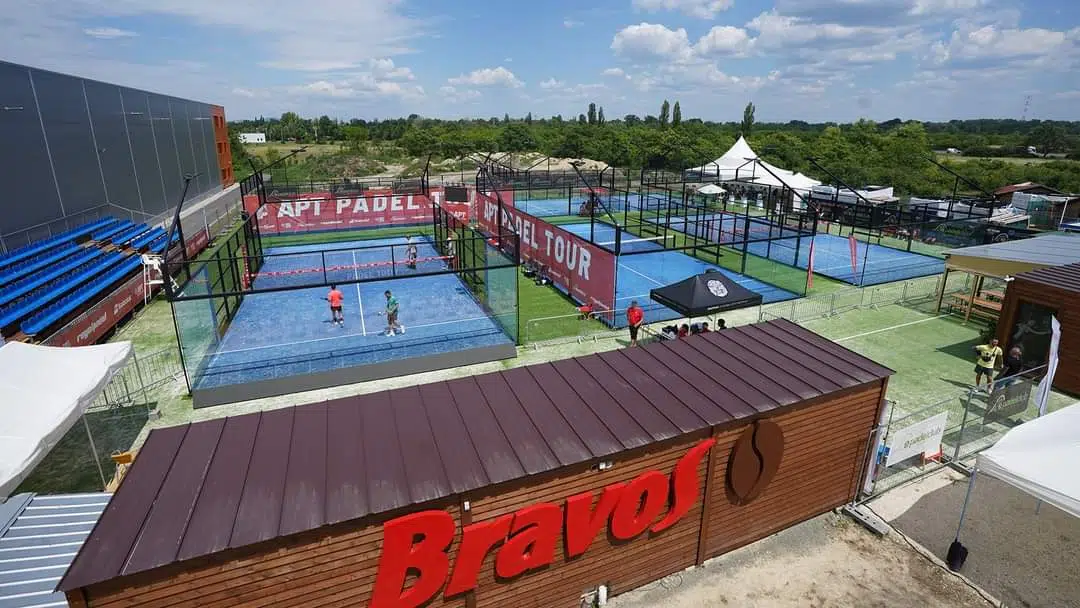 Bravos Padel Center pályák felülnézetből